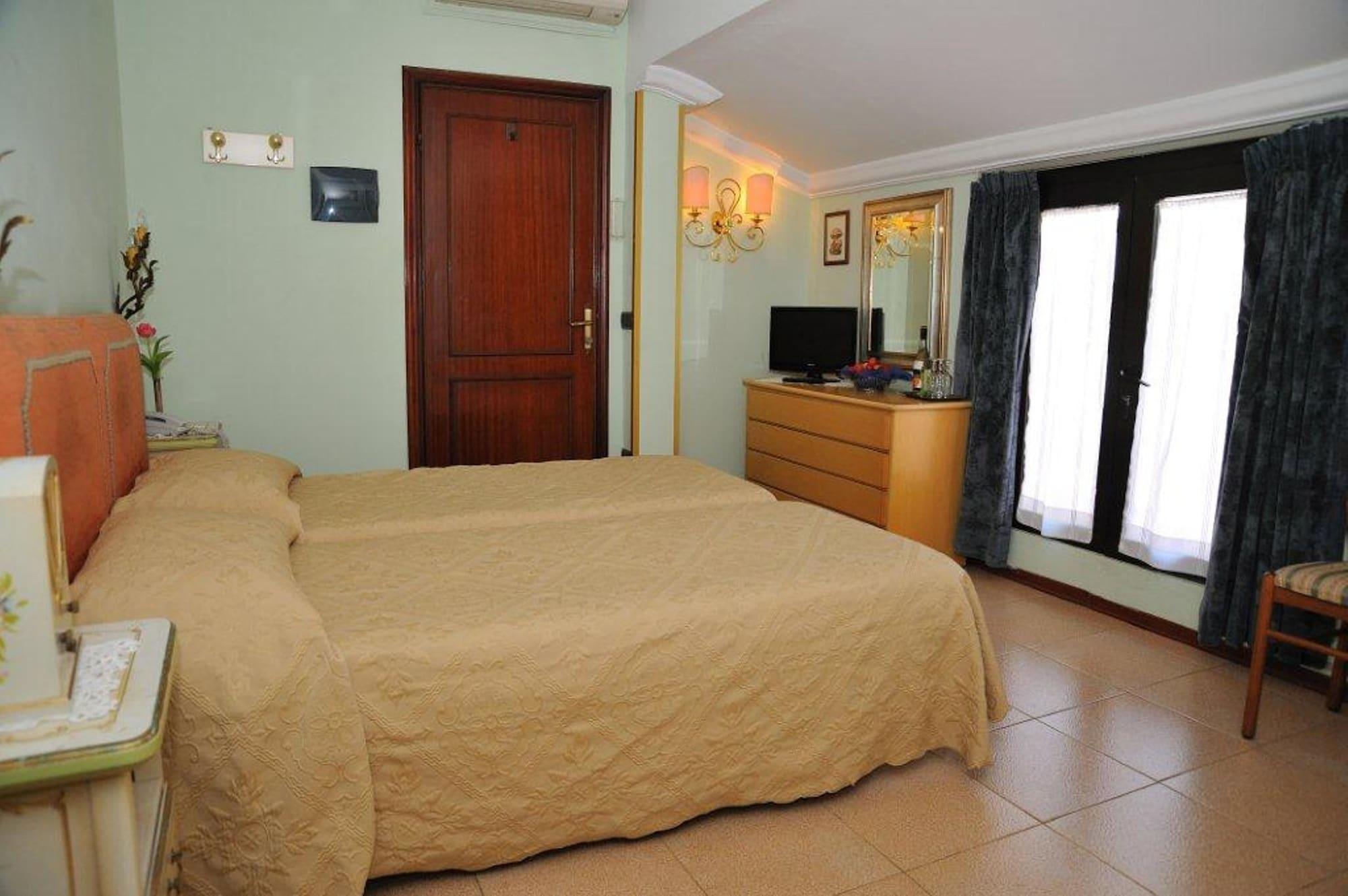 Hotel Savona Montecatini Terme Exterior foto